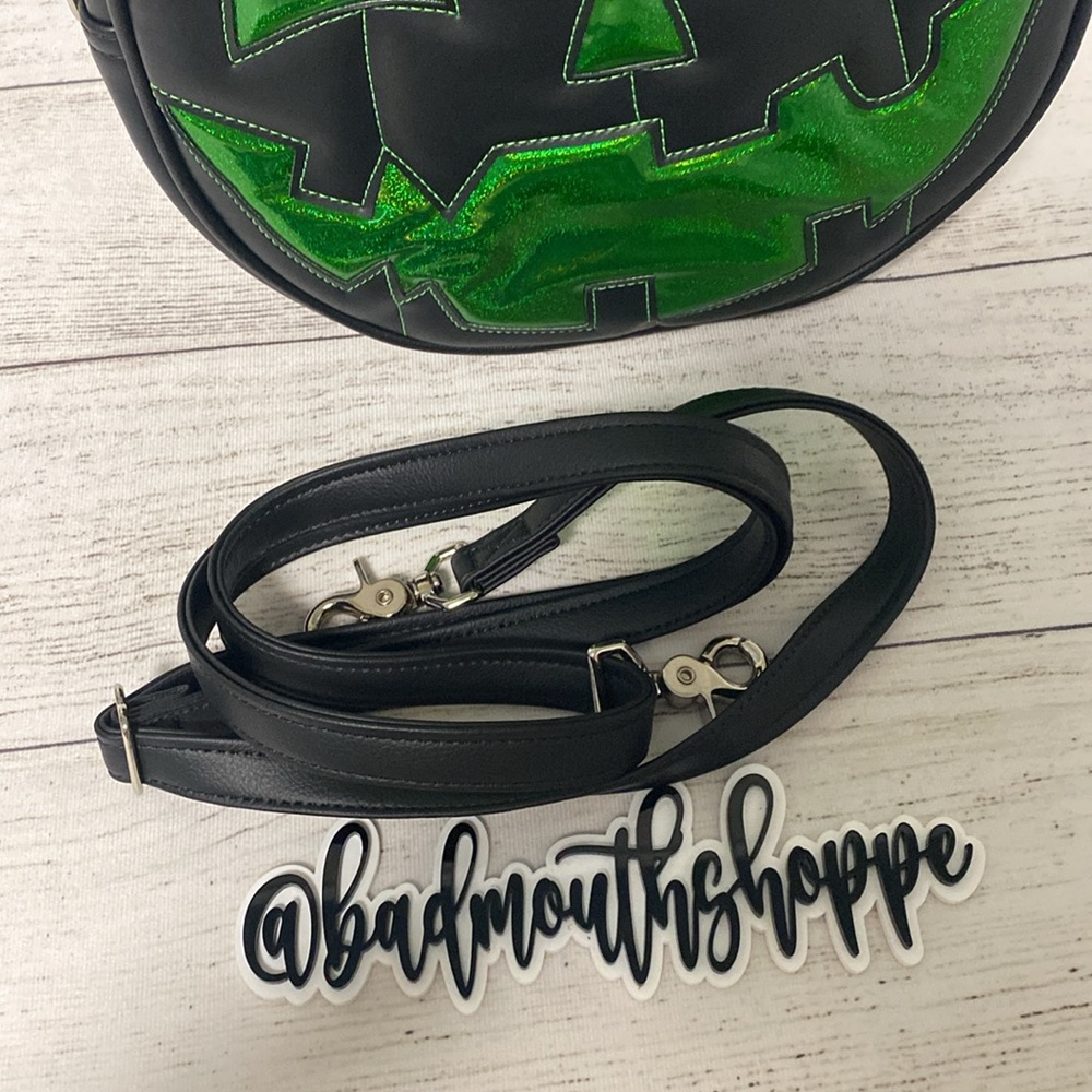 *Love Pain and Stitches Happy Tooth Black and Iridescent Green Pumpkin Purse - Picture 9 of 9